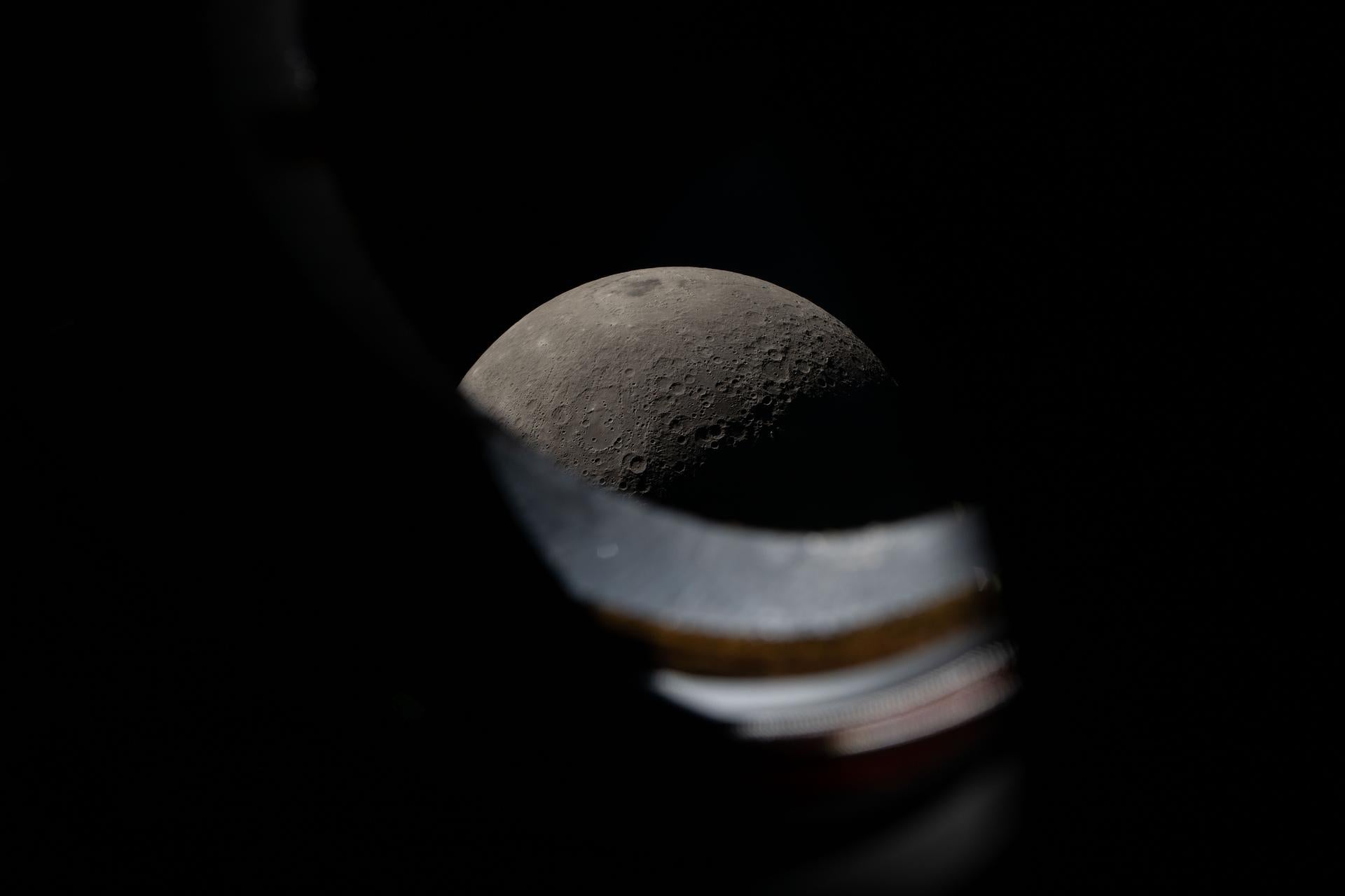The First Astronaut Watch: the LeCoultre Quartermaster