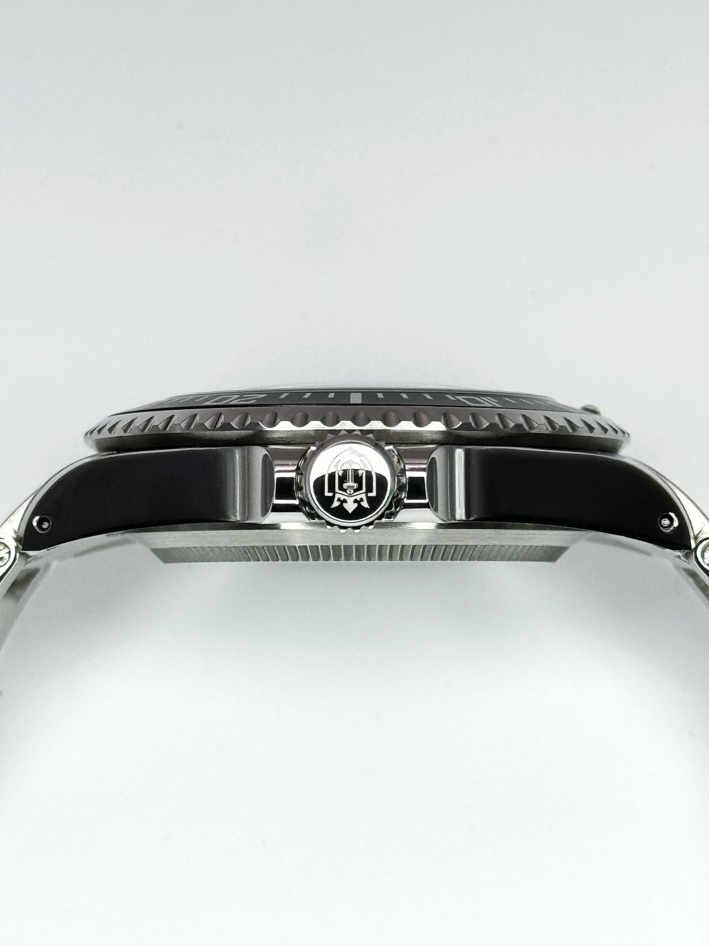 Brigade Subcommander Date - Black
