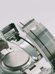 Brigade Subcommander: Mark II Bracelet