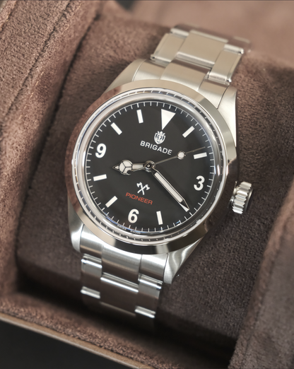 PRE-ORDER: Brigade Pioneer Matte Black - Mercedes Hands