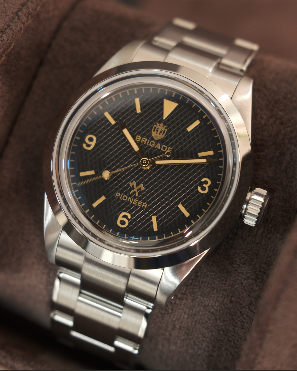 PRE-ORDER: Brigade Pioneer Legend Edition - Pencil Hands